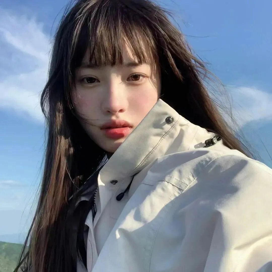 愿郎再吻妾朱唇